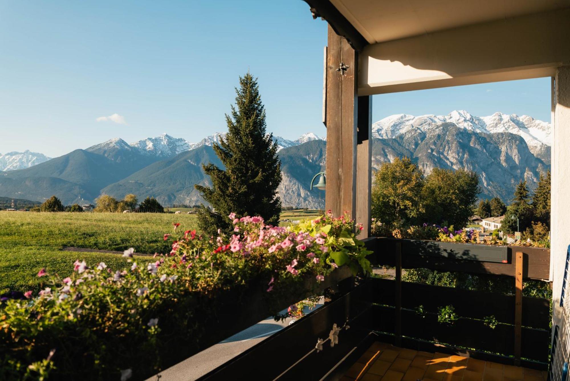 Mondi Hotel Аксамс Екстер'єр фото