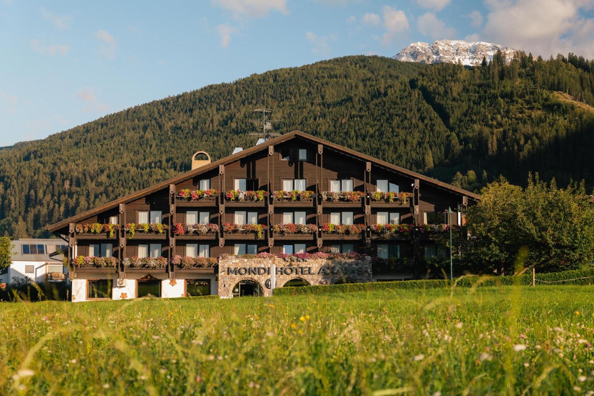 Mondi Hotel Аксамс Екстер'єр фото